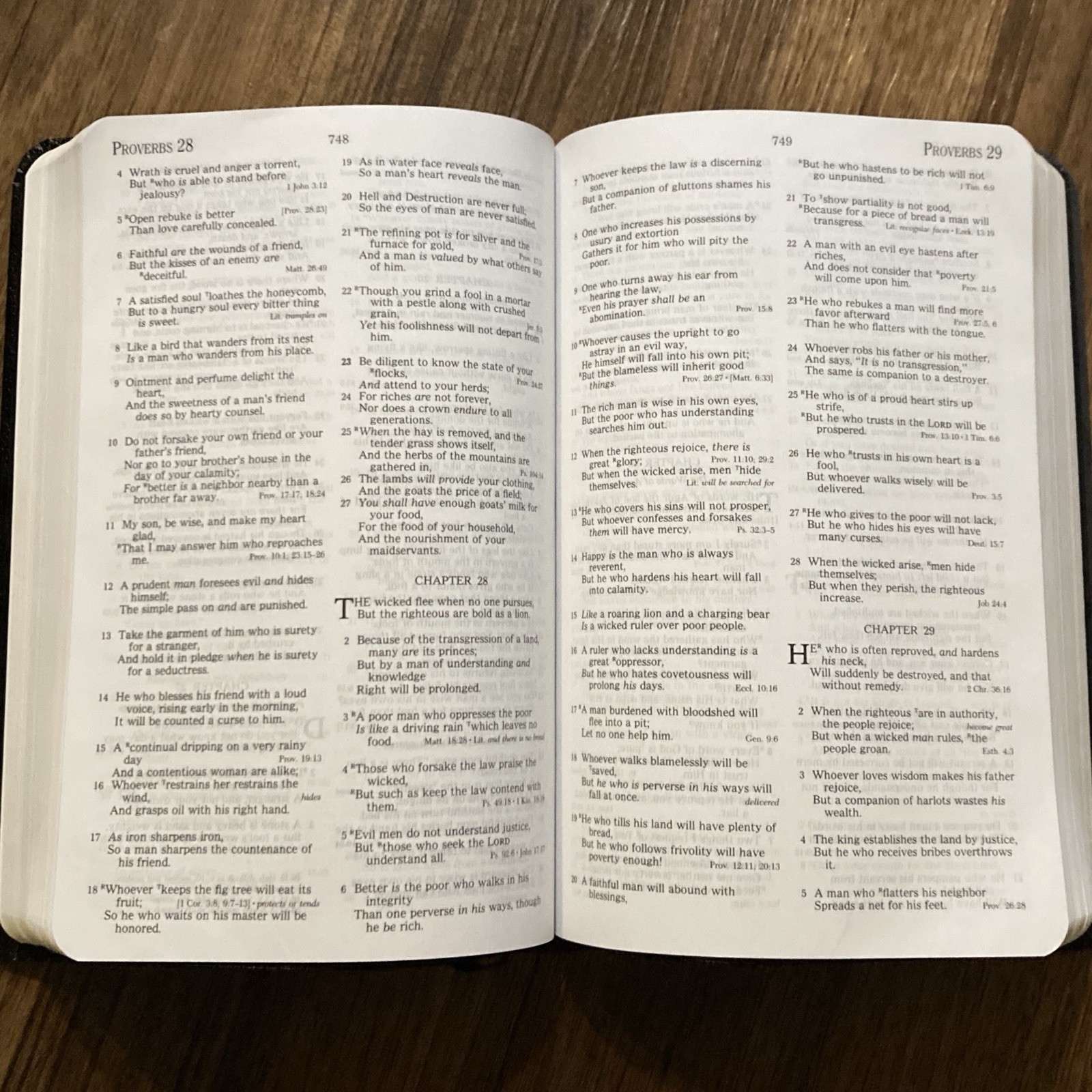 NKJV Prophecy Study Bible – John C. Hagee, editor (Thomas Nelson, 1997) leather