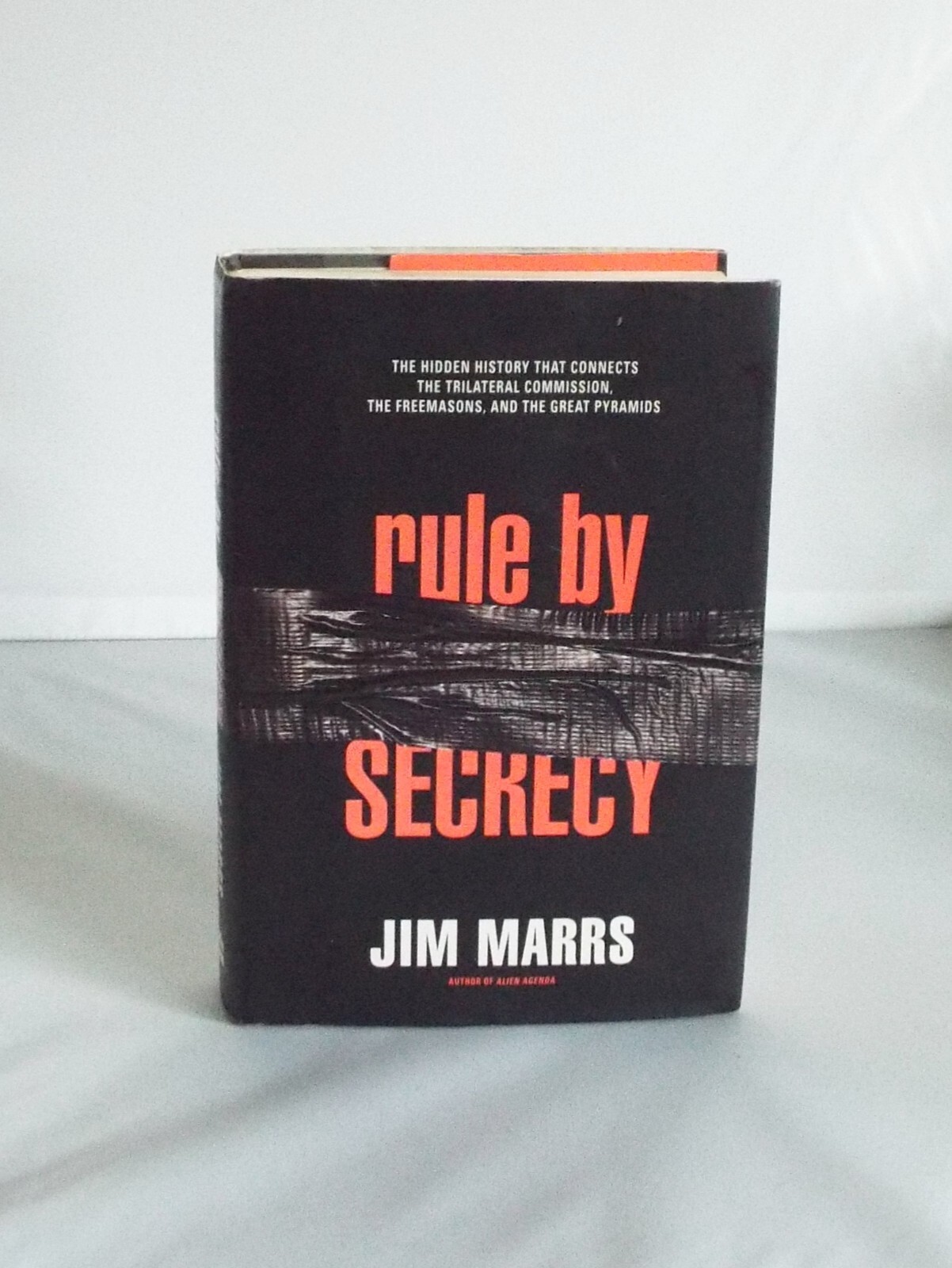 Rule by Secrecy Jim Marrs SIGNED Hardback with Dust Jacket Very Good Condition