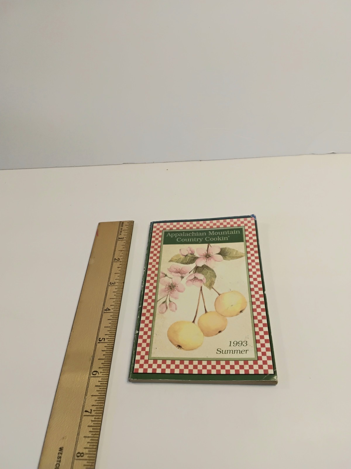 Appalachian Mountain Country Cookin“ Cookbook 1993 Summer 64 Pages 6 Inch High