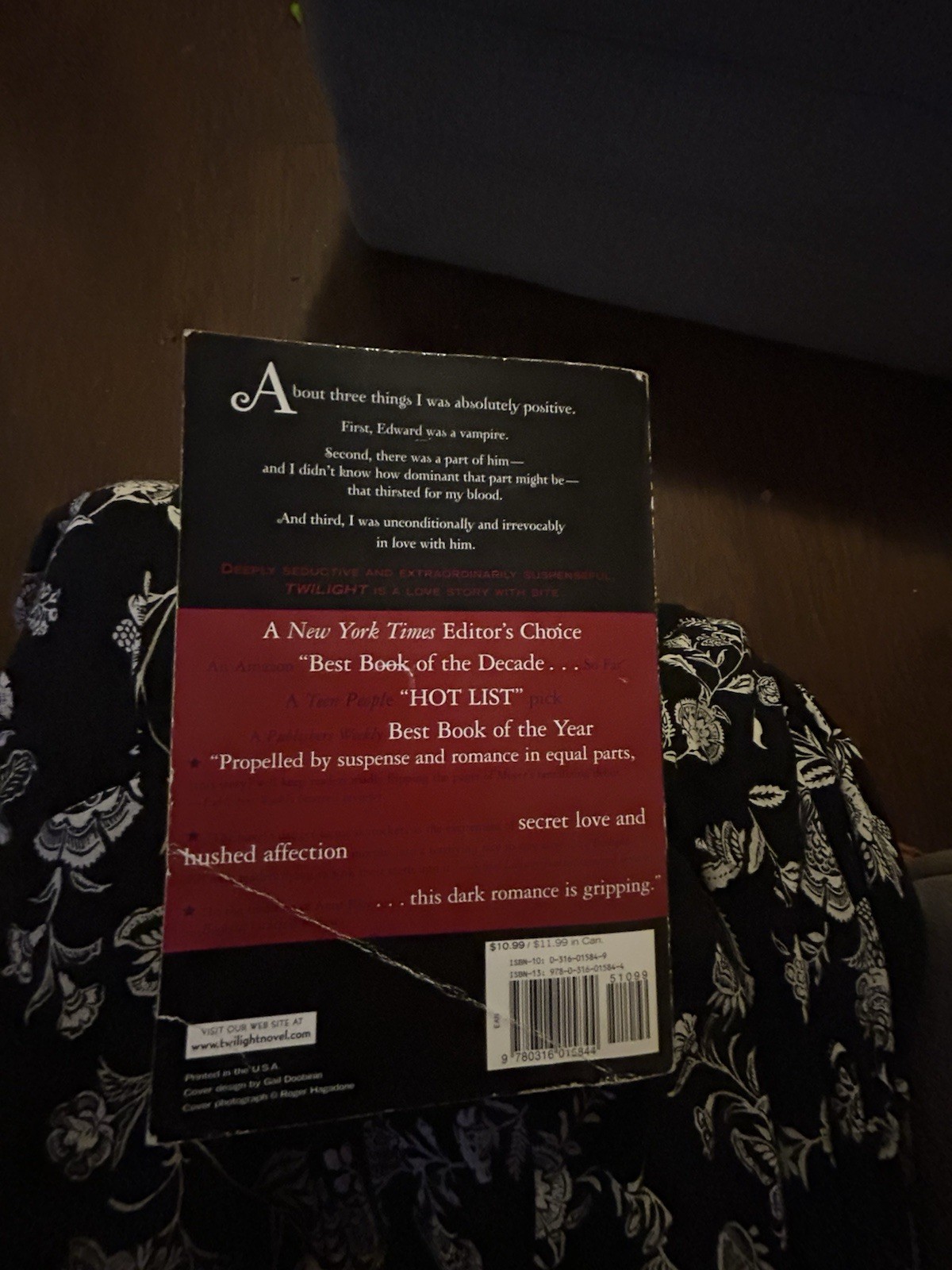 Stephenie Meyer Twilight Saga Collection Paperback And Hardcover