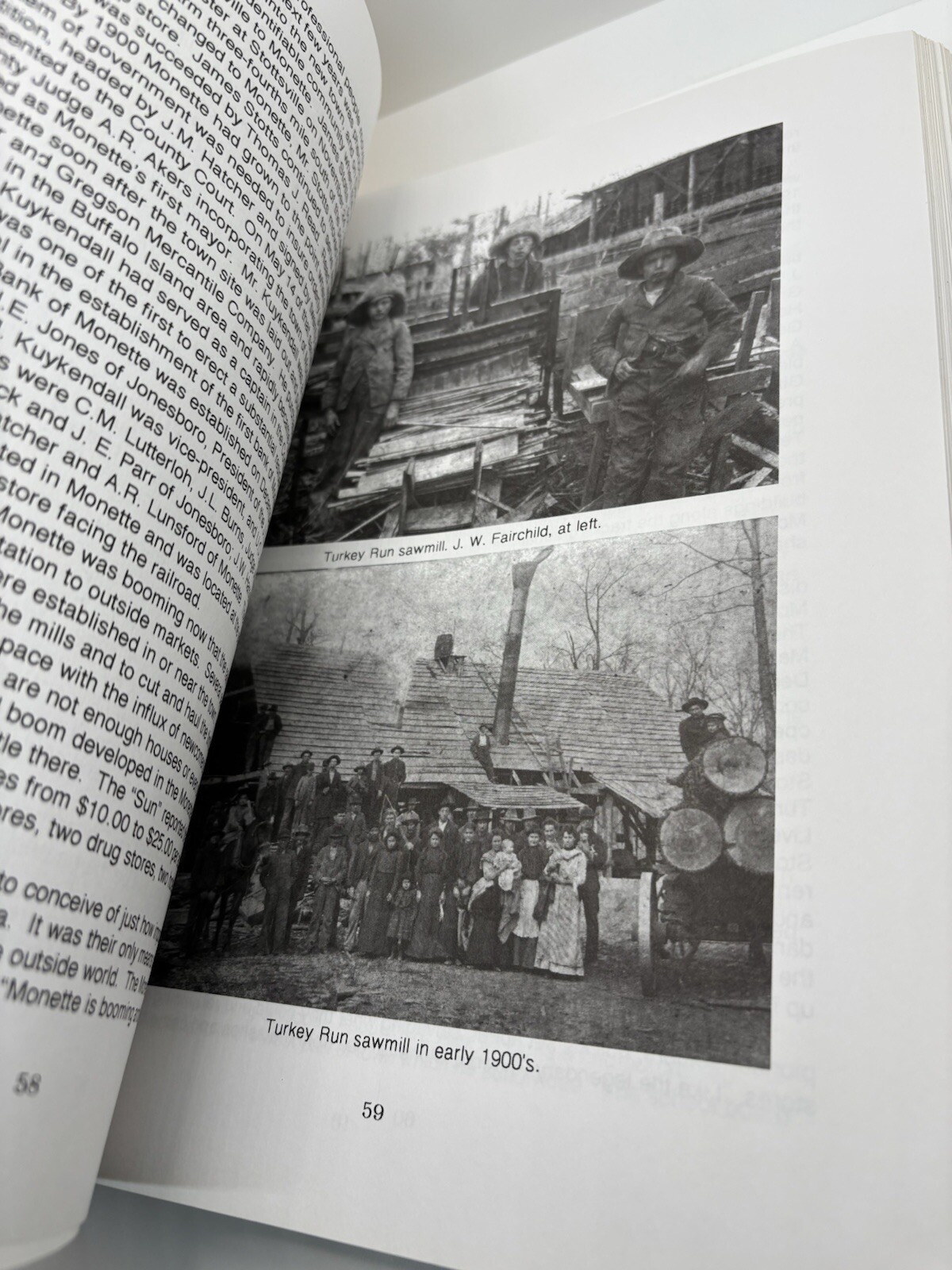 Monette Arkansas • Local History | Nan Harrell Snider | 2000 • Spiral Bound