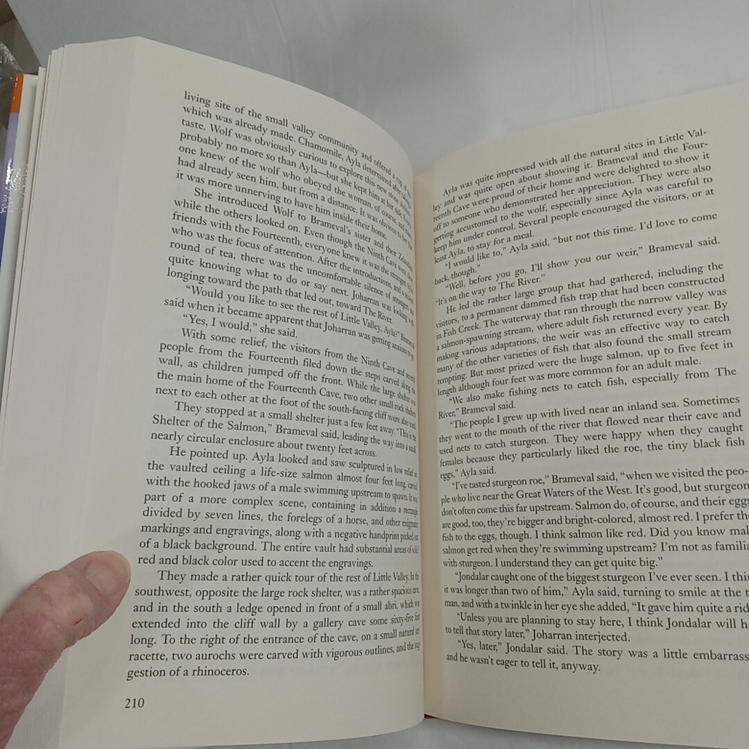 Earth’s Children Ser.: The Shelters of Stone by Jean M. Auel (2002,…