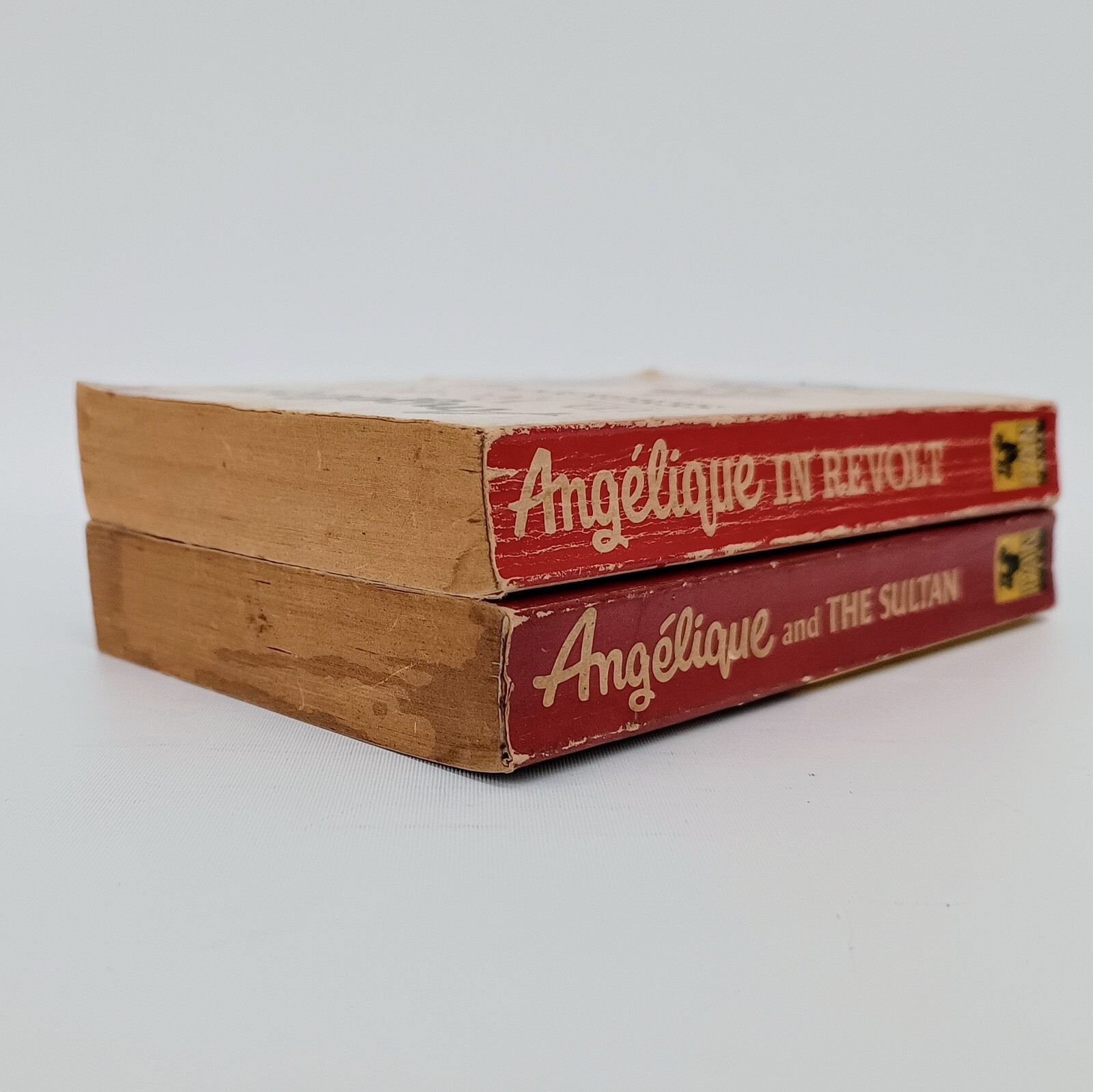 Sergeanne Golon Angelique In Revolt Angelique And The Sultan 2 Pan Paperbacks