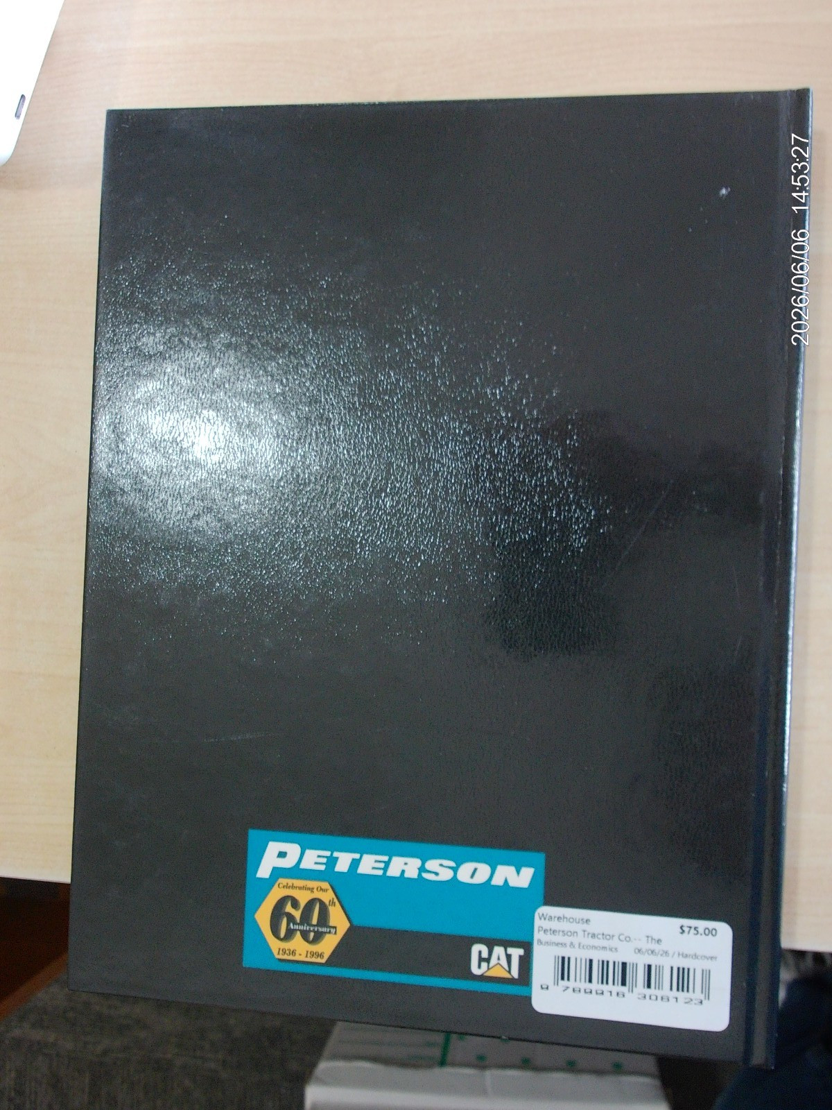 Peterson Tractor Co. – The First Sixty Years by Eileen Grafton (119, HB) VG