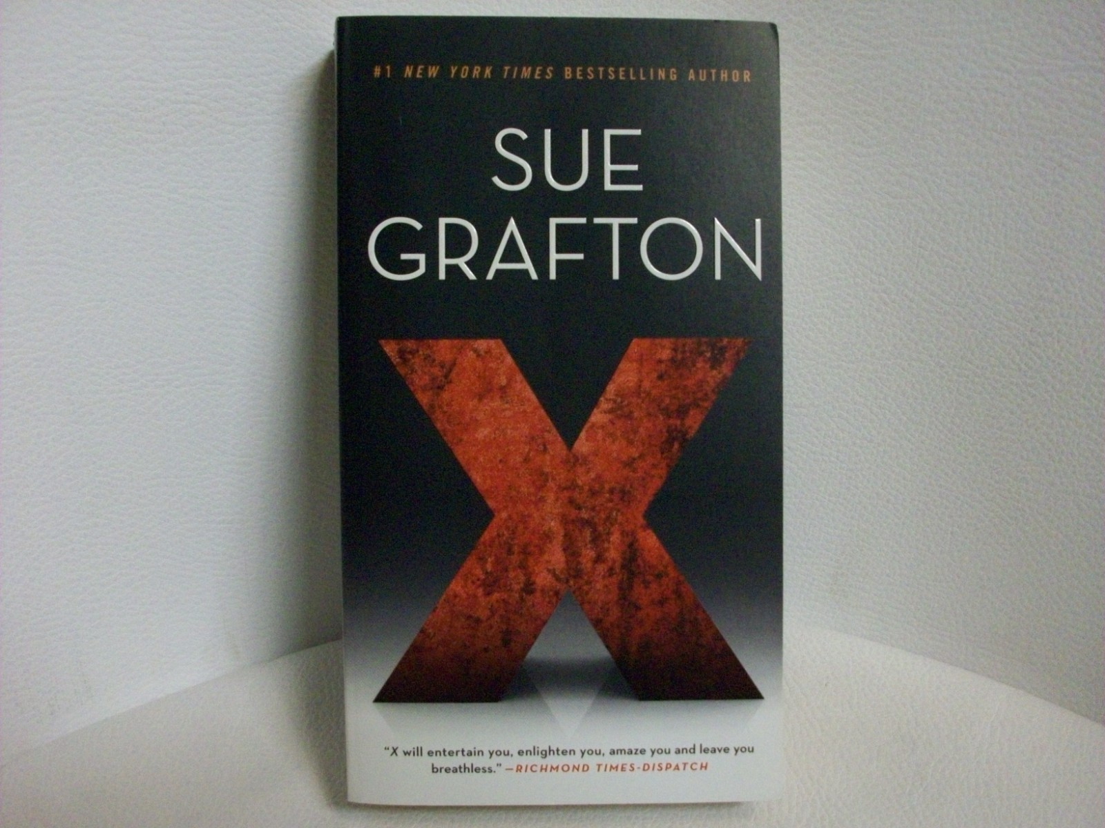 X by Sue Grafton (2016, Us-Tall Rack Paperback)