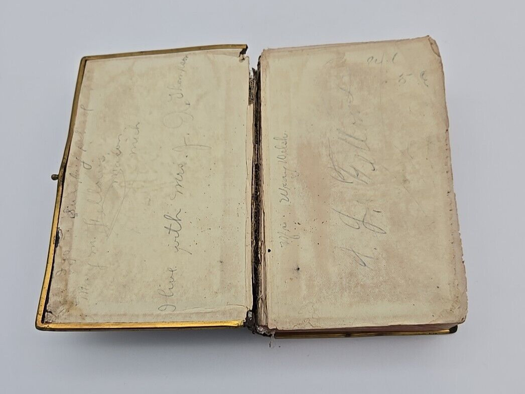 Holy Bible Antique Pocket Size King James 3.5 x 5.5 in. Eyre and Spottiswoode