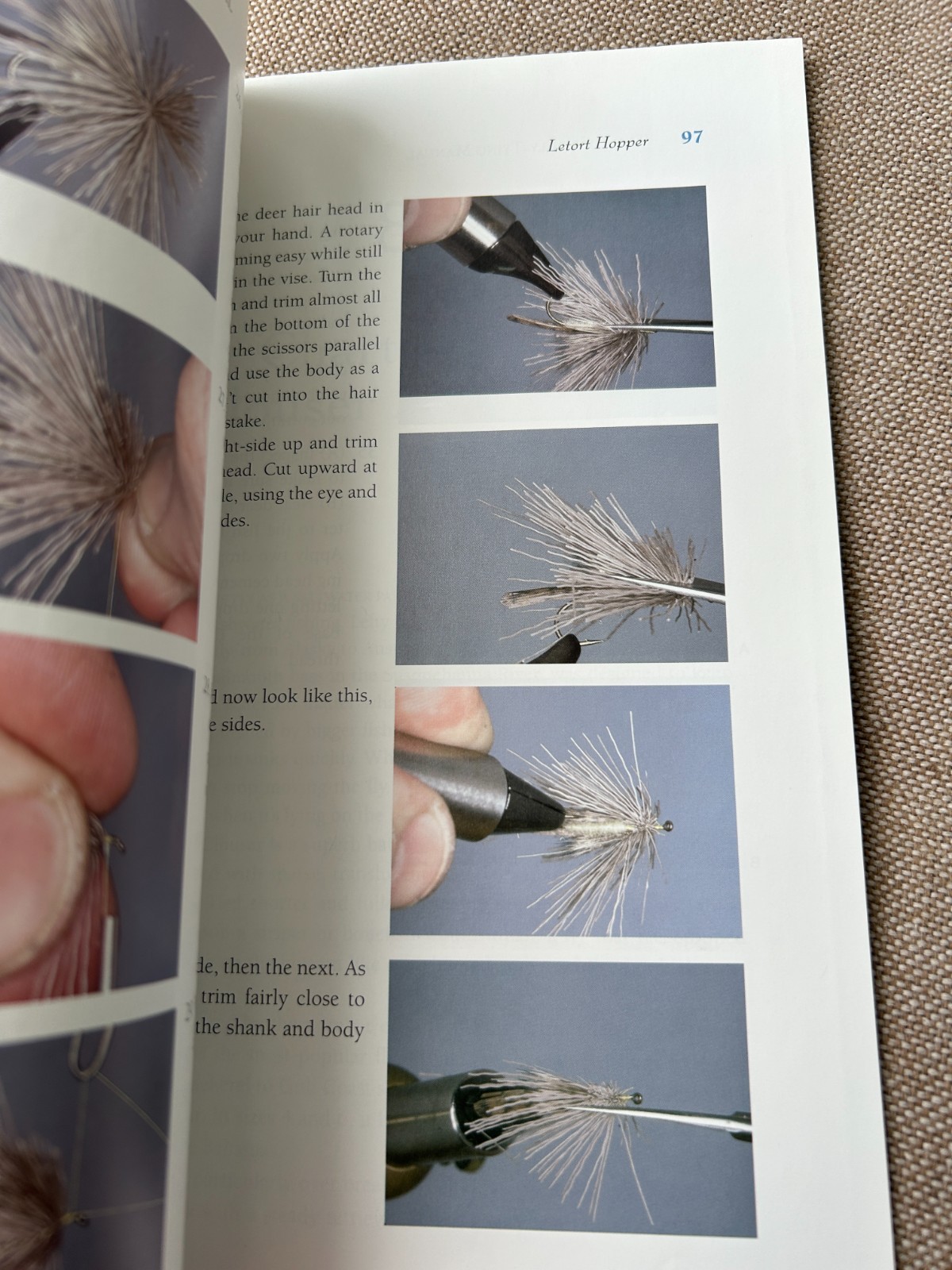 The ORVIS Fly-Tying Manual – „How To Tie Six Popular Patterns“- 7″x10″ 108 Pages