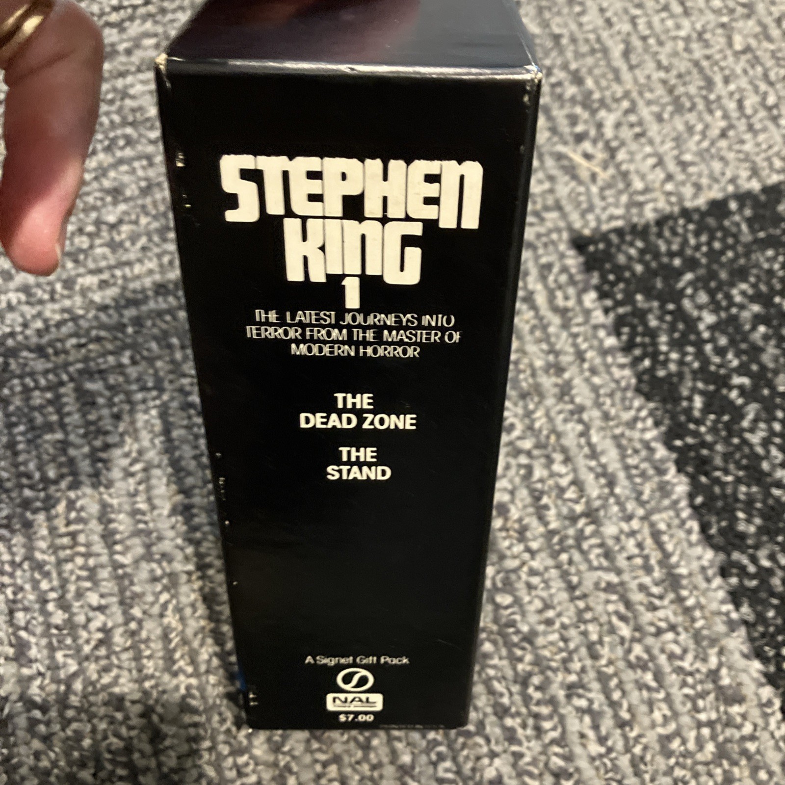 Stephen King Signet Gift Pack #1 The Stand & The Dead Zone Lot of 2 Books