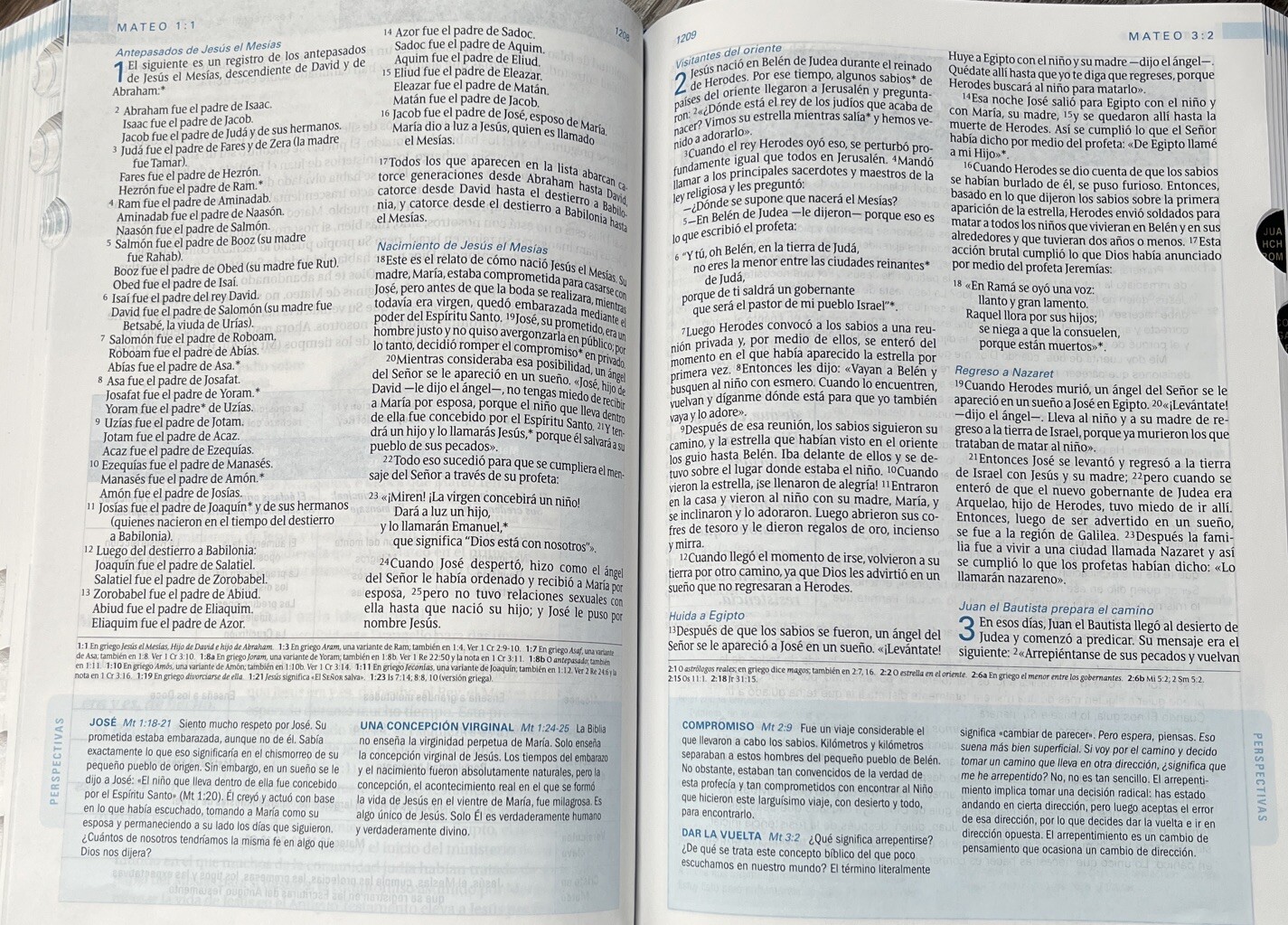 Biblia de Estudio Swindoll NTV: tapa dura con indice