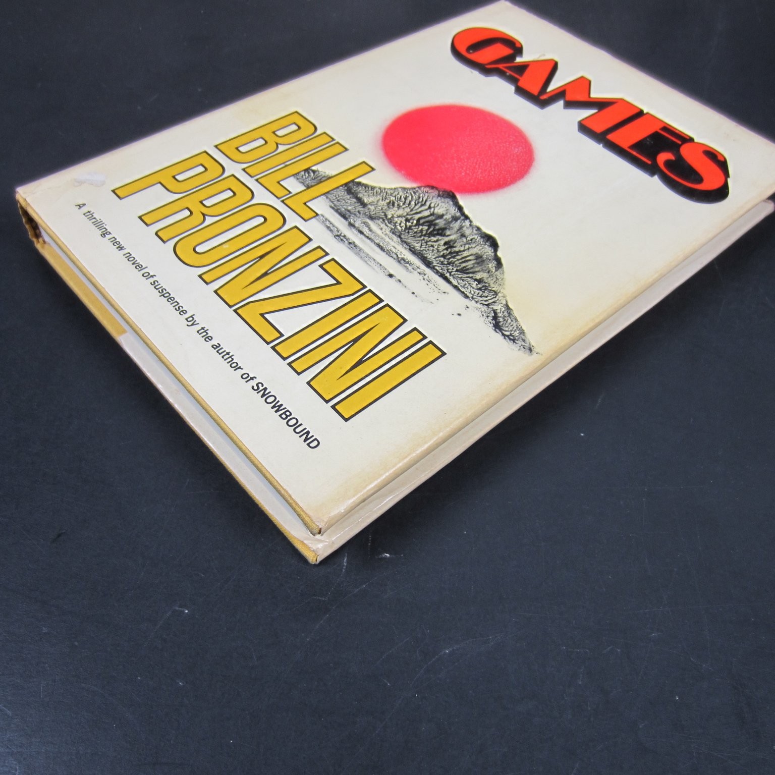 Games Bill Pronzini 1976 Suspense Thriller G. P. Putnam’s Sons HCDJ
