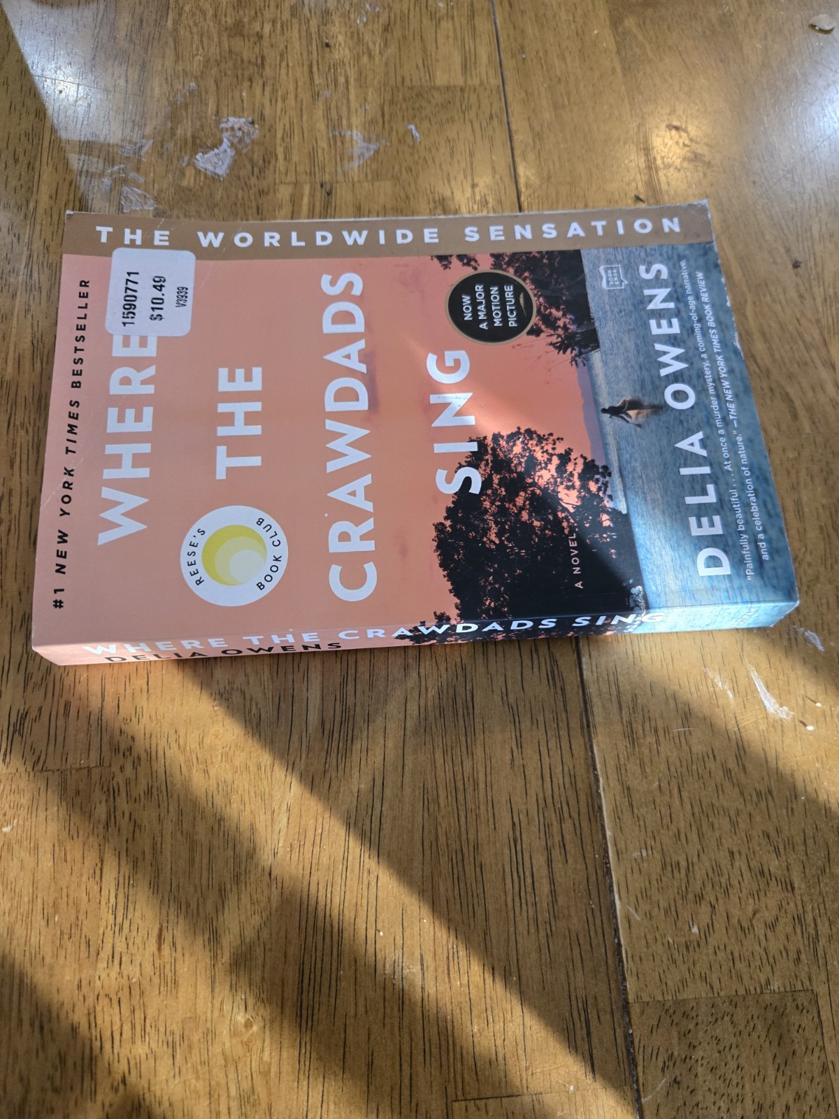 Where the Crawdads Sing Paperback Delia Owens Reese’s Book Club Bestseller