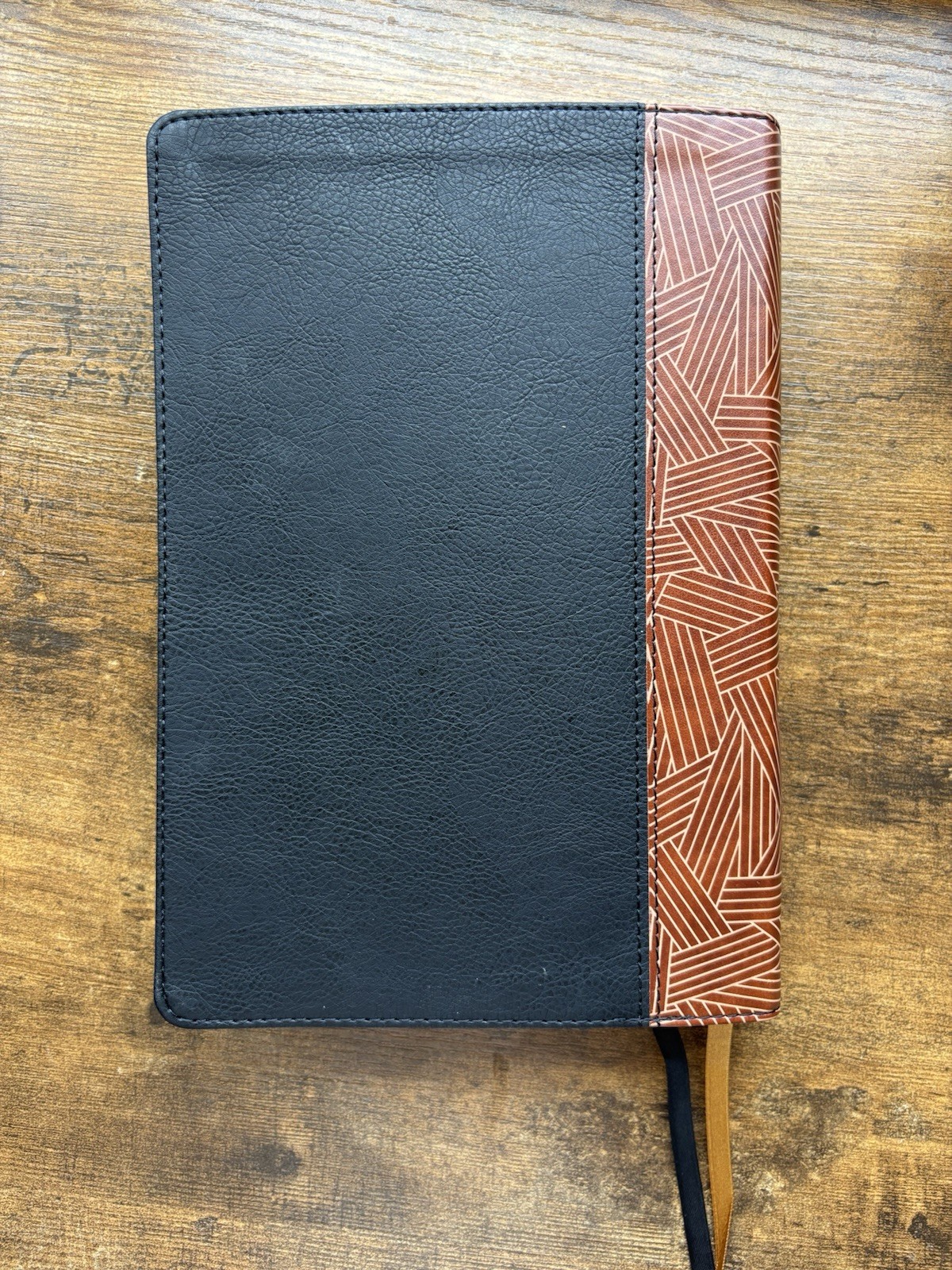 CSB Rainbow Study Bible, Black Tan Leathertouch