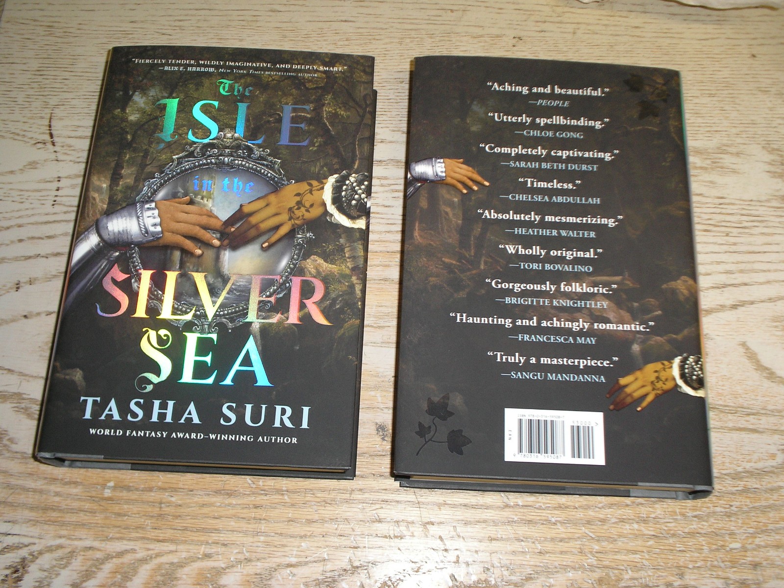 SIGNED ISLE IN THE SILVER SEA by Tasha Suri (2025, Hardcover, 1st print NEW)