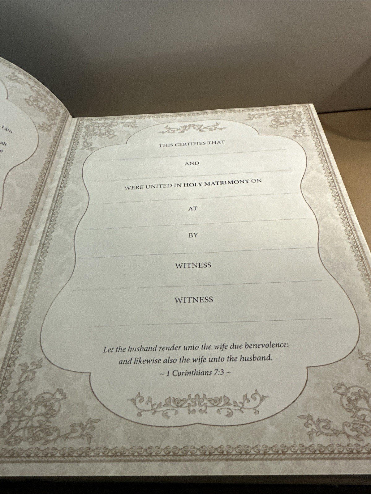 King James Version Edition Family Bible: Faux Leather Bound (King James Bible)