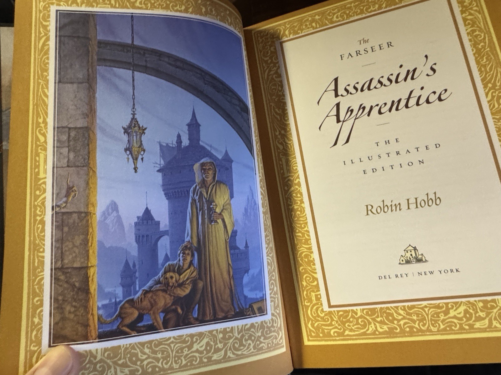 Farseer Trilogy (Assassin’s Apprentice, Royal, Quest) Hobb Illustrated HC