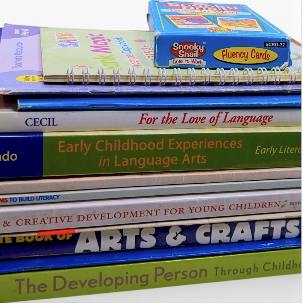 Preschool–Kindergarten Teacher Resource Bundle — Lot of 11 Books + Fluency Cards
