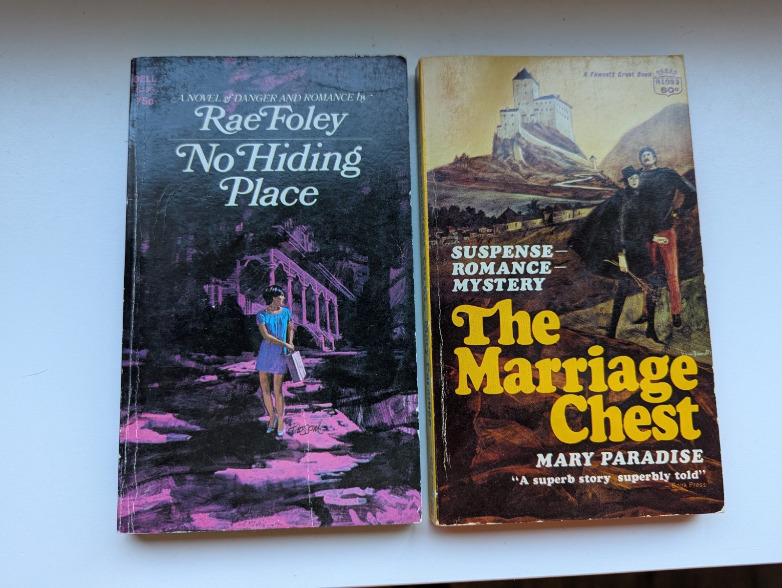 Lot of 11 Vintage Gothic Romance Suspense PB Books 1960s 1970s