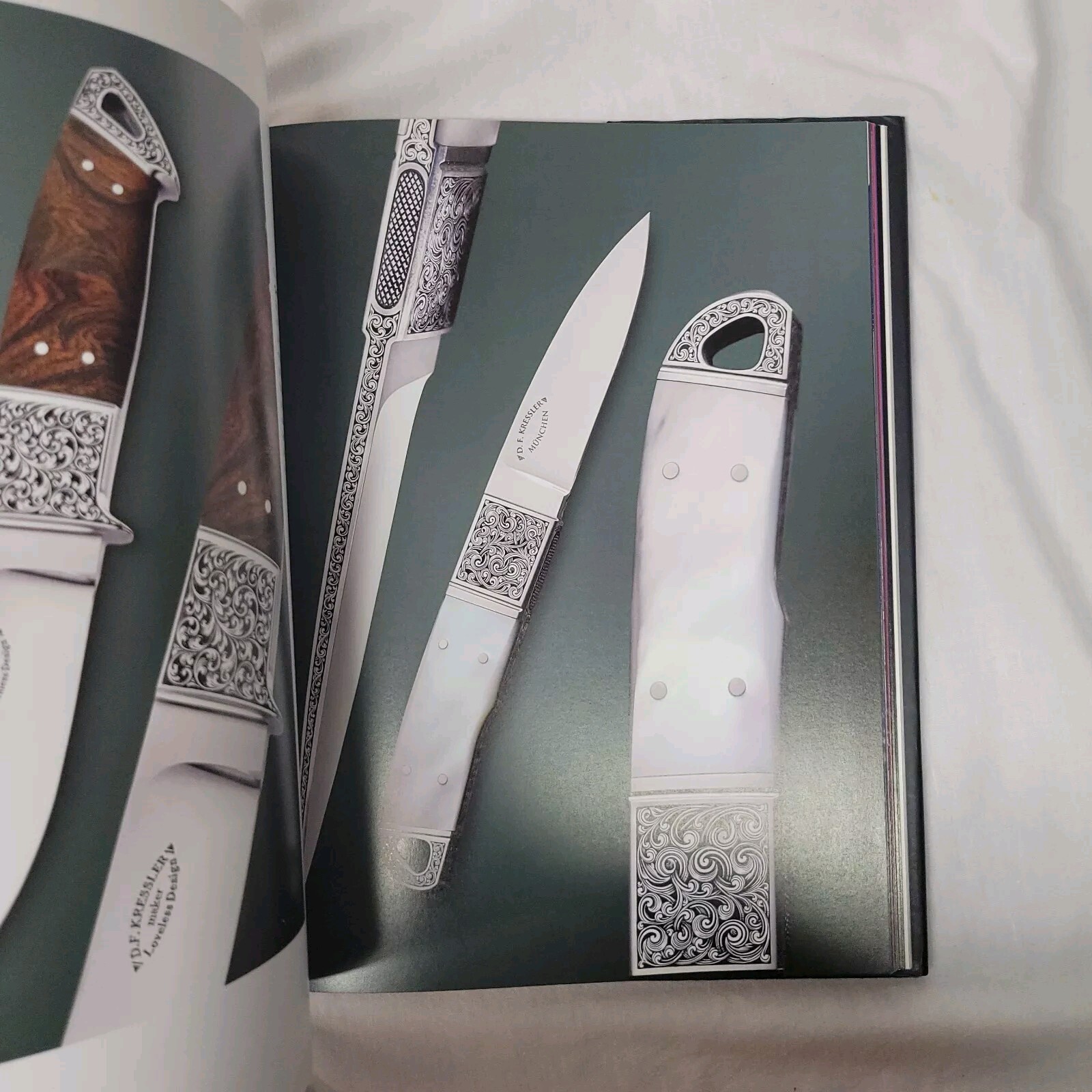 Art and Design in Modern Custom Fixed-Blade Knives Darom knife collector book
