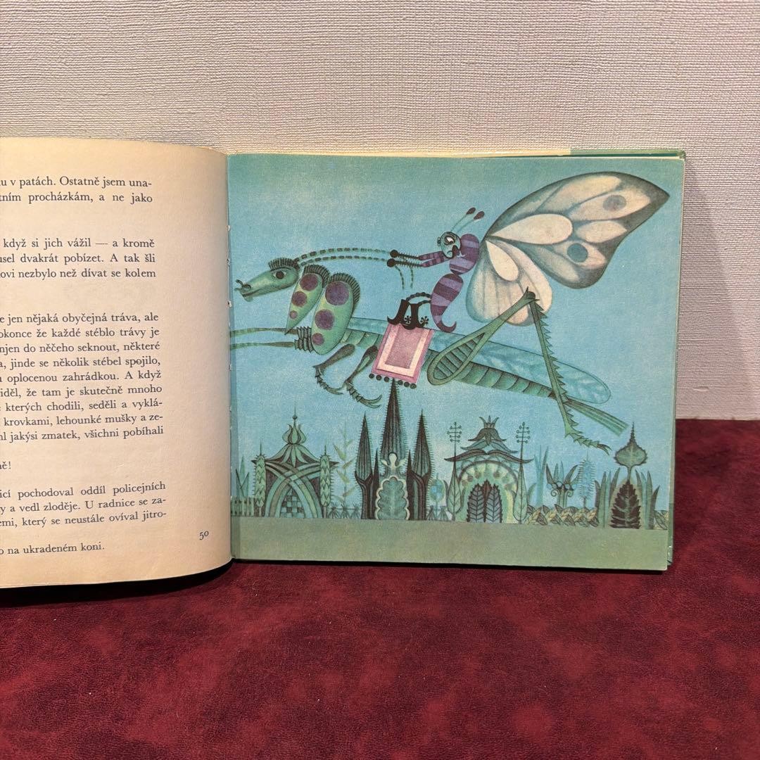 Vintage Czech Illustrated Picture Book Hardcover 114 Pages 20.5x19cm