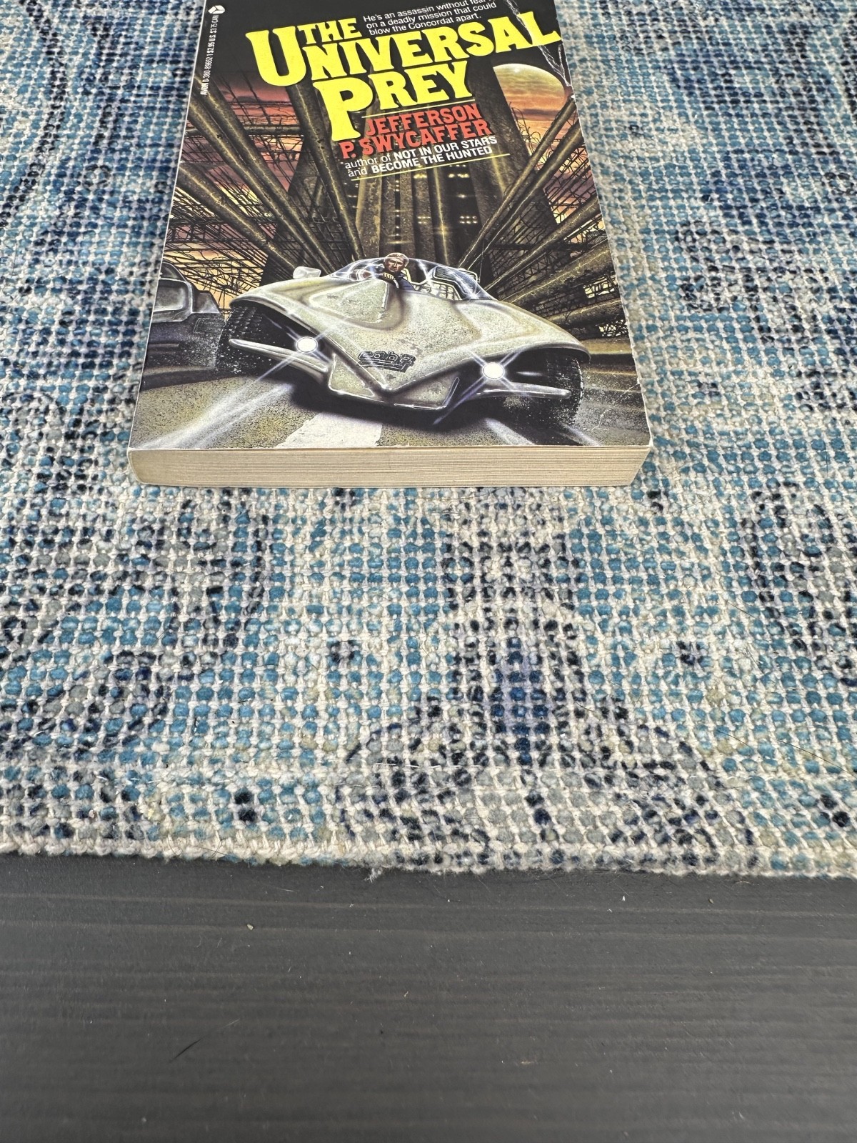 The Universal Prey Jefferson P. Swycaffer 1985 Avon 1st Print Vintage Sci-fi PB