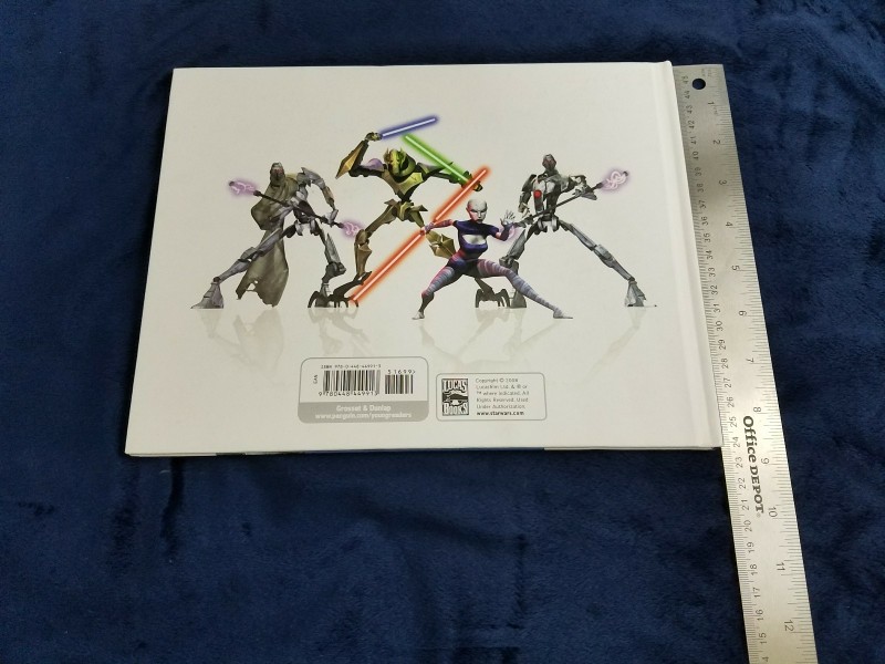 Star Wars the Clone Wars the battle begins hardback children’s book 11 by 8.5 in