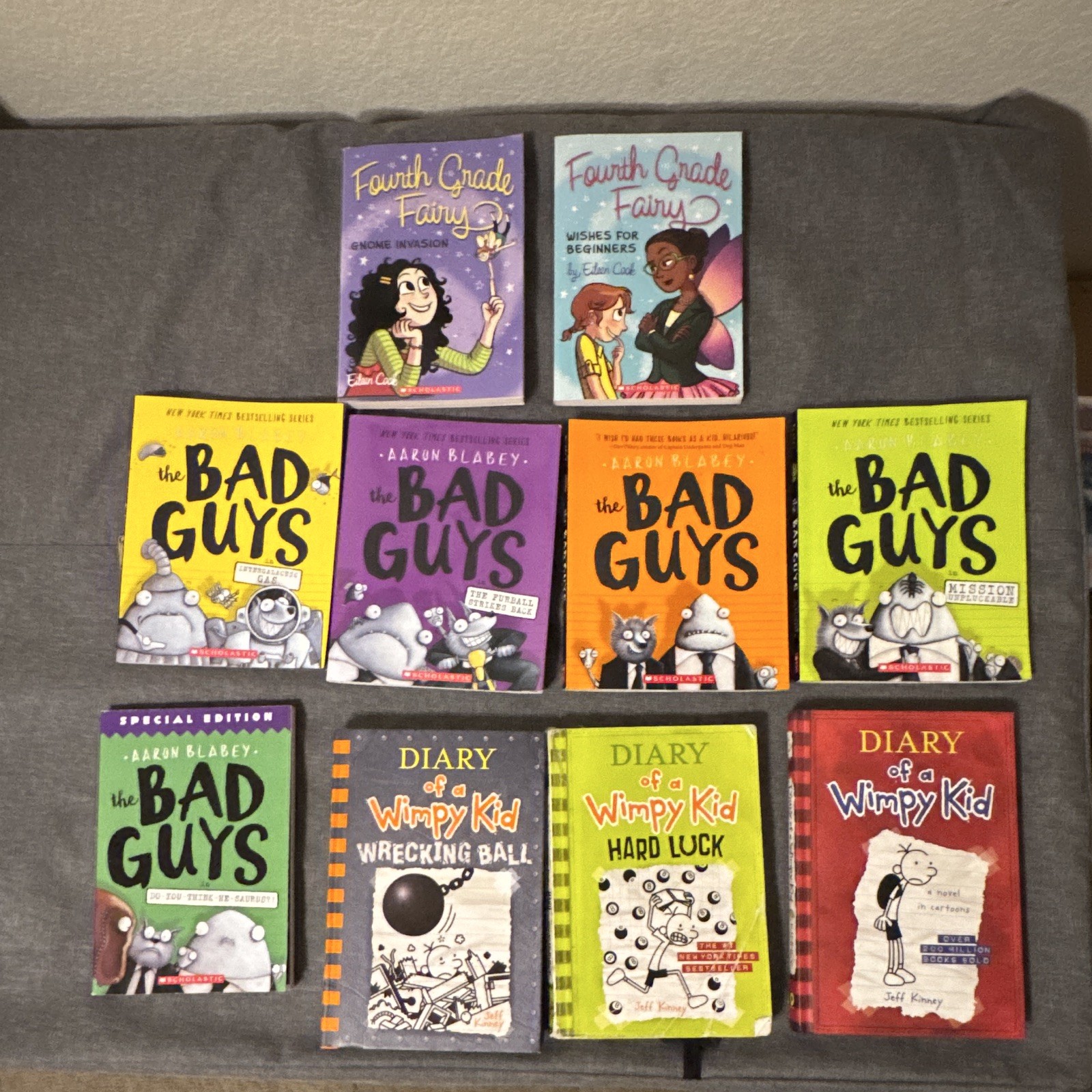 4th Grade Book Lot (READ DESCRIPTION)