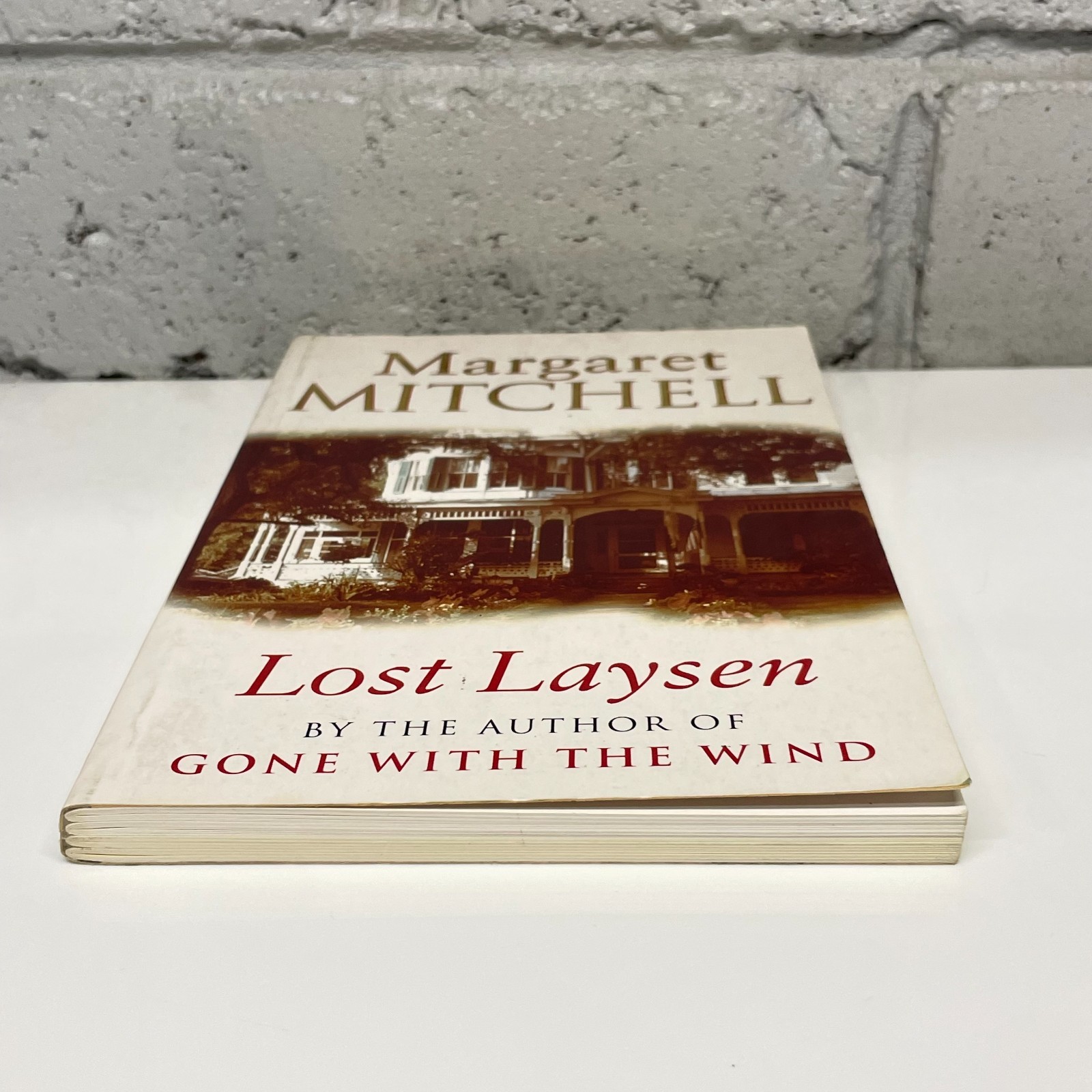 Lost Laysen by Margaret Mitchell (Paperback Book) Romance