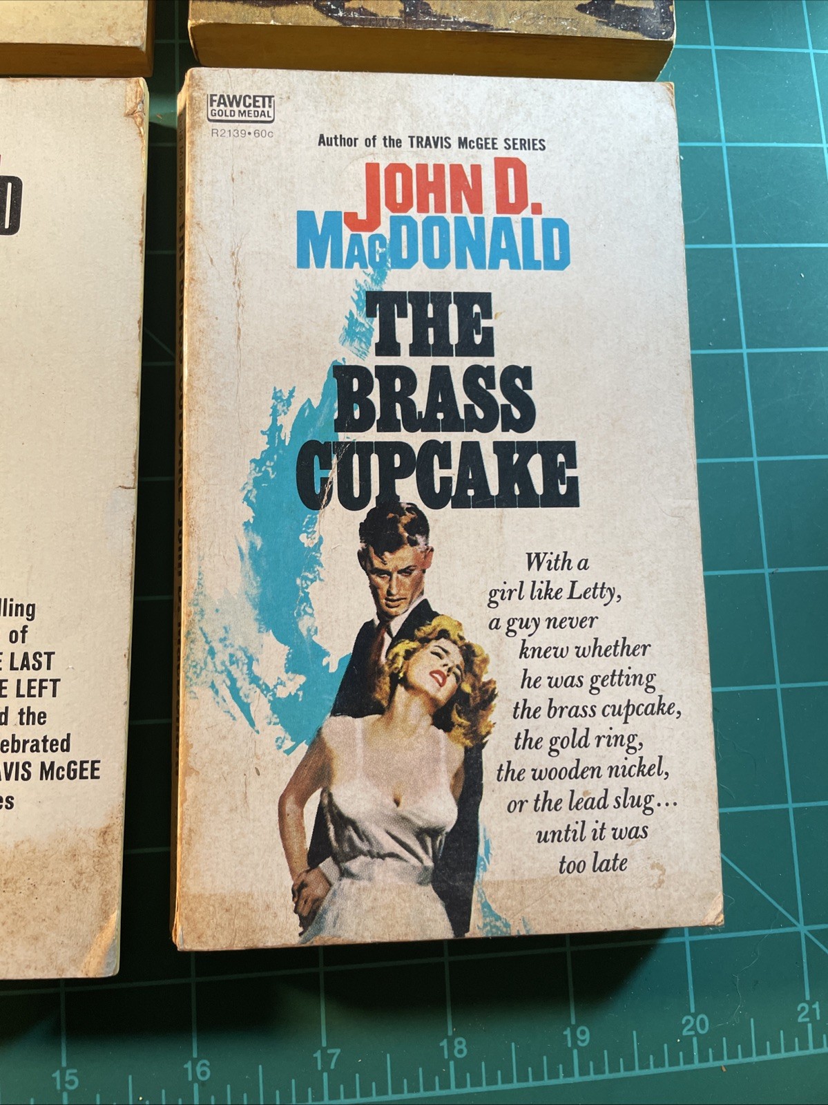 John D MacDonald PB Lot (8) Cry Hard Executioners April Evil Brass Cupcake