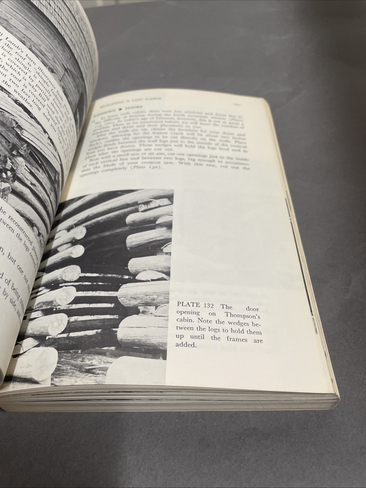 The Foxfire Book: Hog Dressing, Log Cabin Building, … Pb 1972