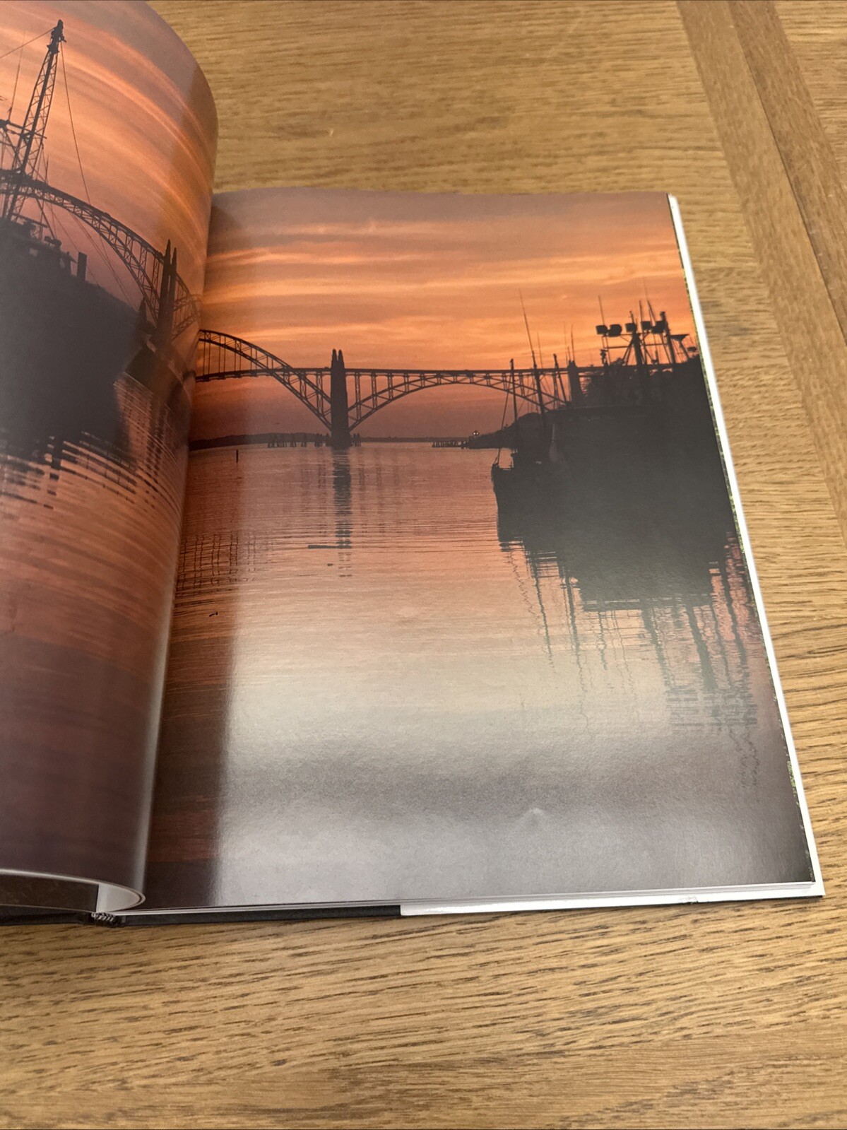 OREGON III Photography by Ray Atkeson & Text By Richard Ross