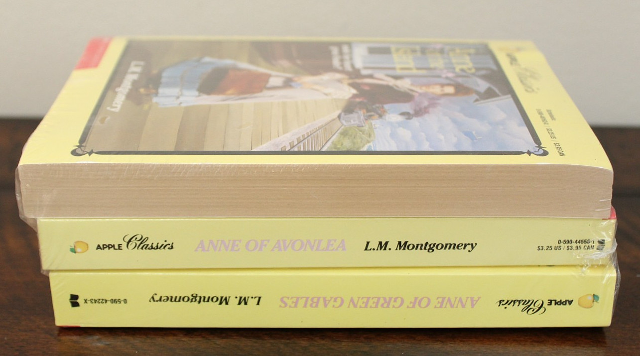 NEW Vintage ANNE OF GREEN GABLES BOOKS 1990s Scholastic Book Order Lot SEALED