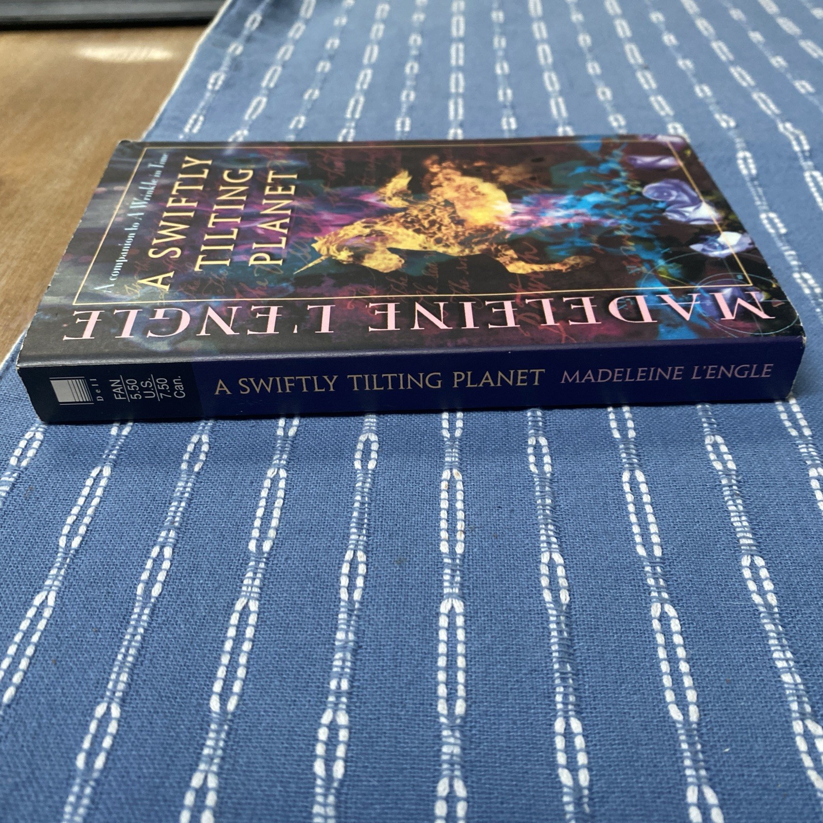 Swiftly Tilting Planet by Madeleine L’Engle (1979, Mass Market)