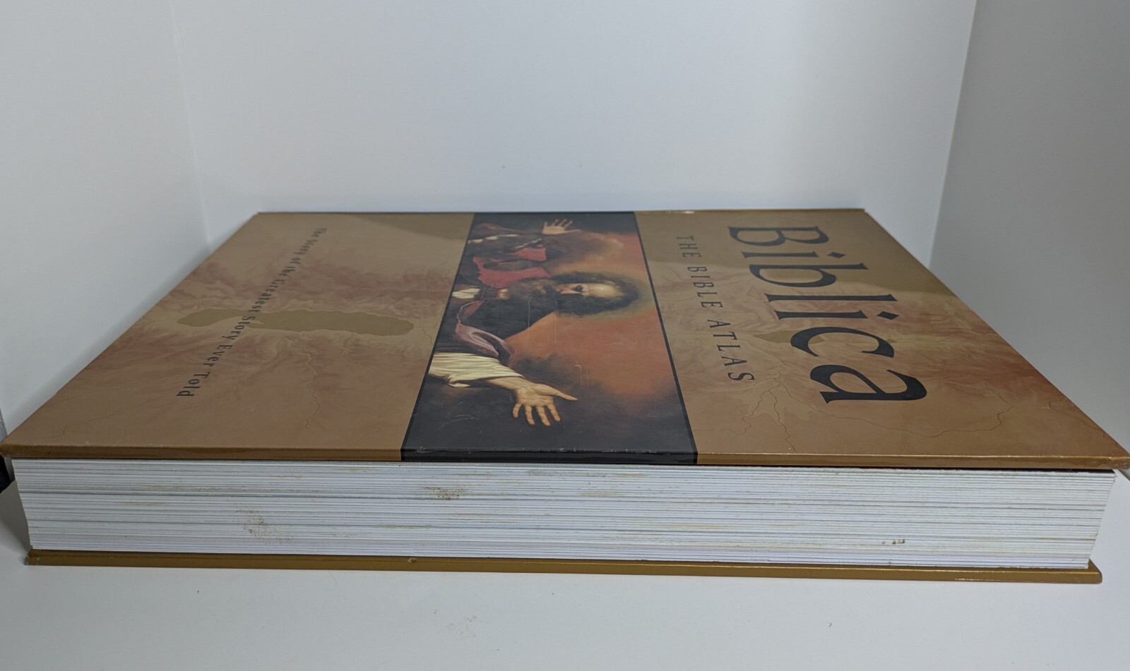 Biblica: The Bible Atlas: A Social and Historical Journey Through the Lands of t