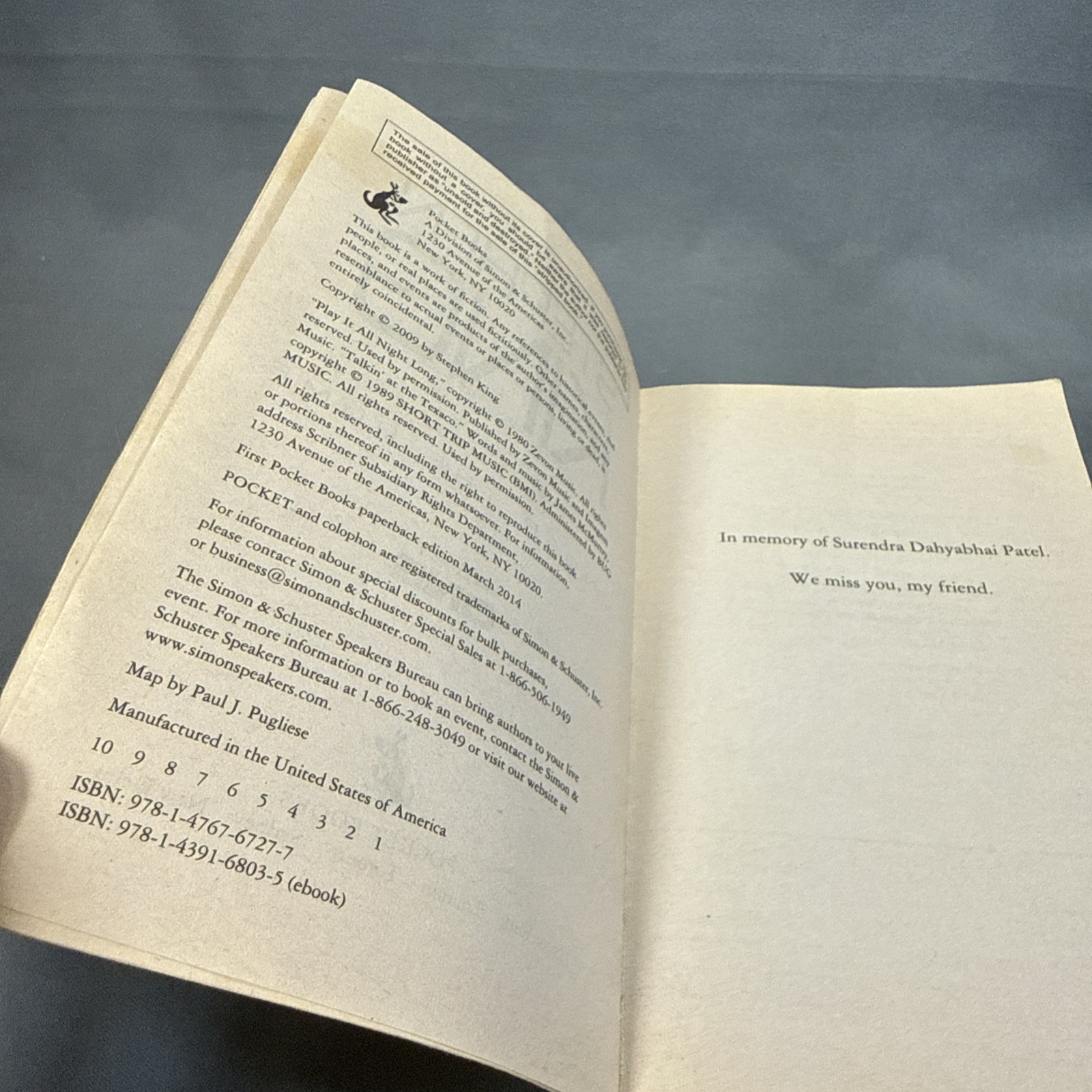 Stephen King – Under the Dome Part One / Two, First/ 1st PB. Summer Sale
