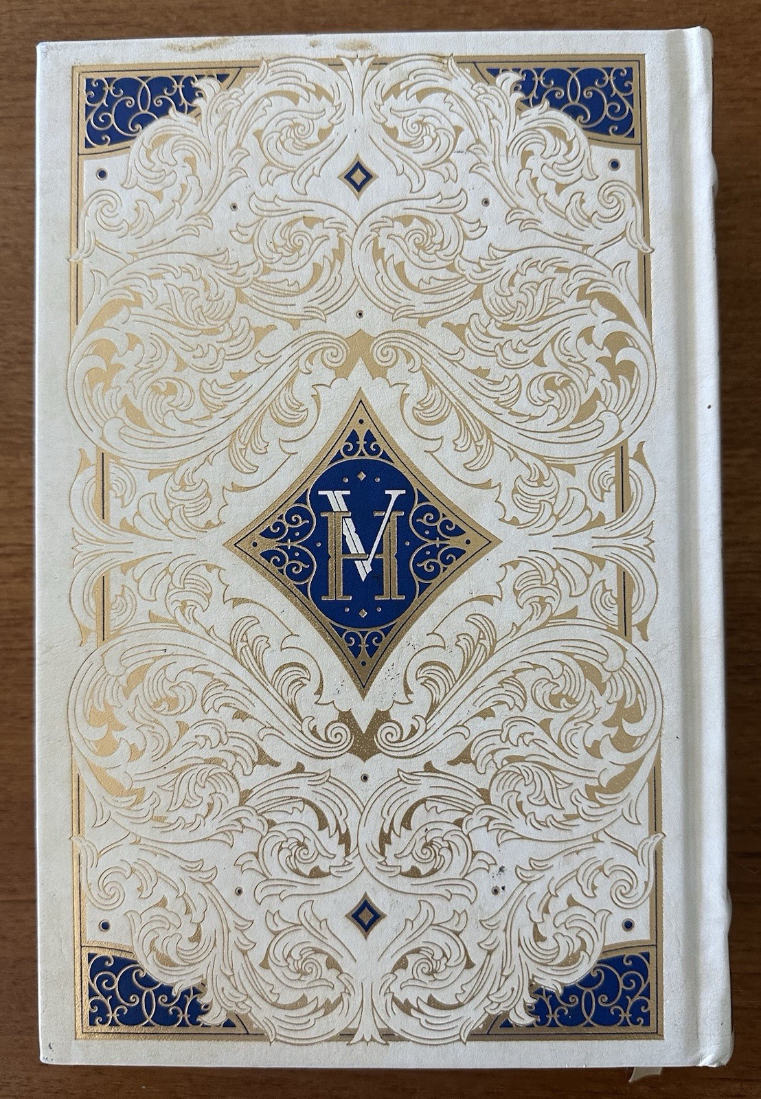 LES MISERABLES, Victor Hugo, 2017 Hardcover Edition