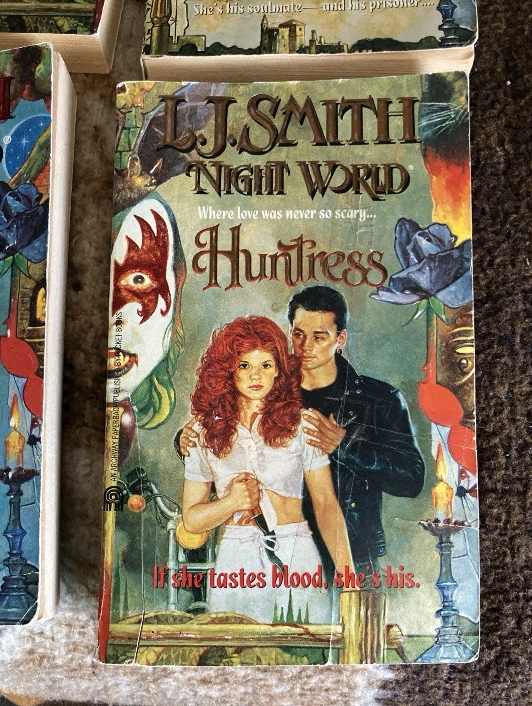 *4 NIGHT WORLD Witchlight & Huntress +++ 1st PRINTS L J Smith YA Horror PB Arch