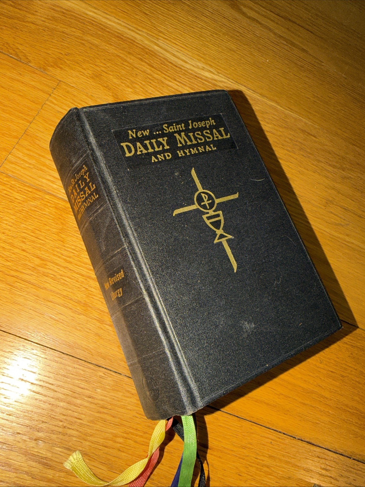 Lot Of Catholic Religious Books The Bible St. Joseph DAILY MISSAL