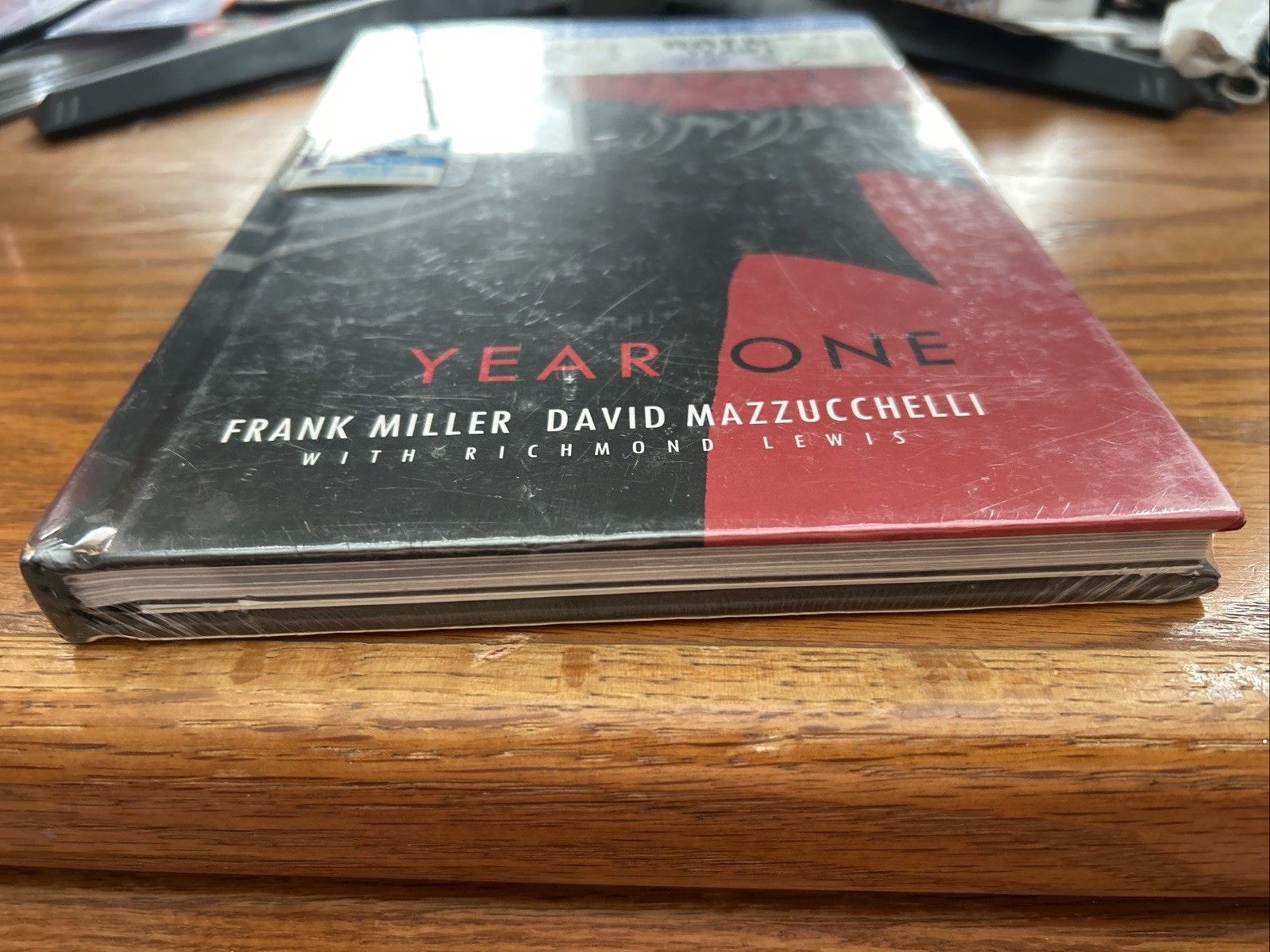 Batman: Year One Book & DVD Set Brand New Factory Sealed With Blu Ray!