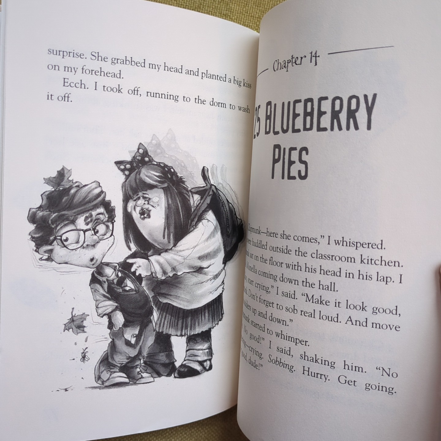 S1GNED 1st Edition Rotten School Big Blueberry Barf Off Stickers Inc R.L. Stine