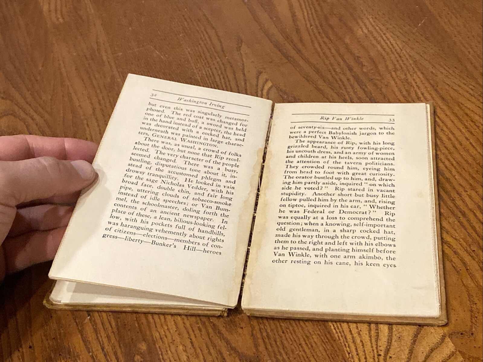 Antique RIP-VAN WINKLE BY WASHINGTON IRVIN HARD COVER BORSE & HOPKINS 47 Pages